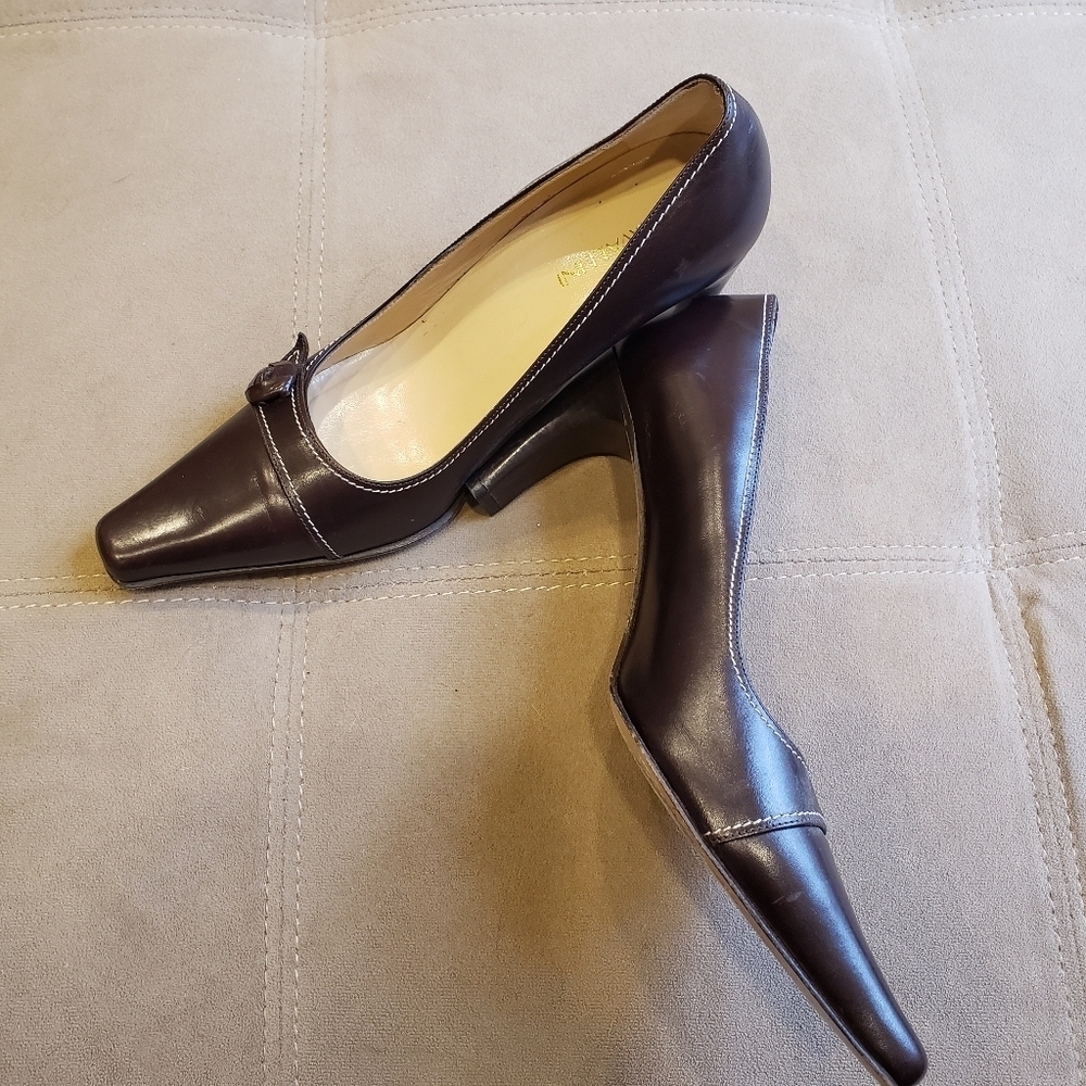 Sz 38 EU Chocolate Cavalini Leather Heels Made In Italy